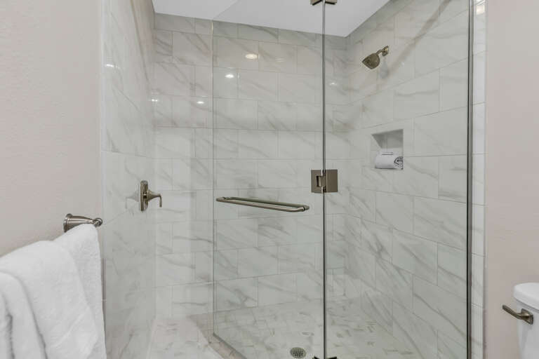 Primary En-Suite