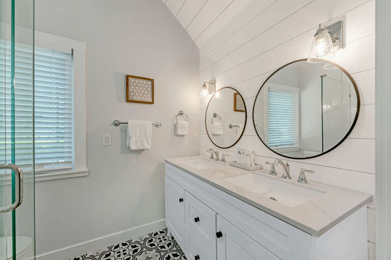 Primary En-Suite