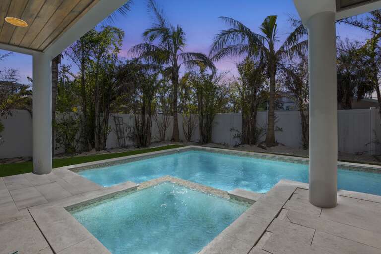 Private Pool and Spa
