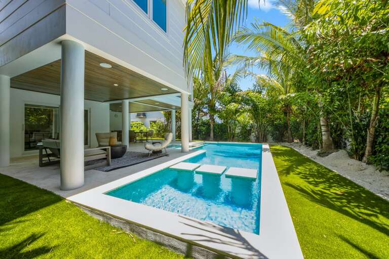 Private Pool and Spa