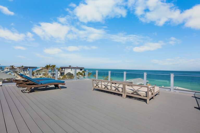 Rooftop Deck