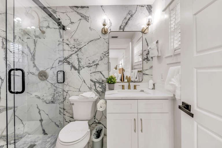 Primary En-Suite