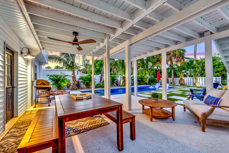 Outdoor Dining Area