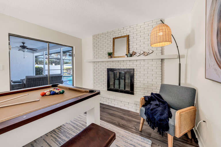 Living Area - Pool Table