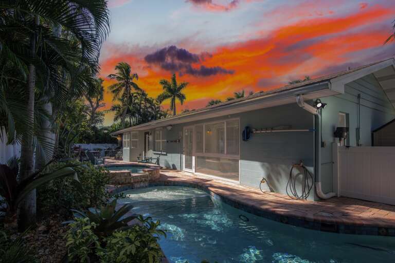 Blue Coral Beach House by AMI Locals