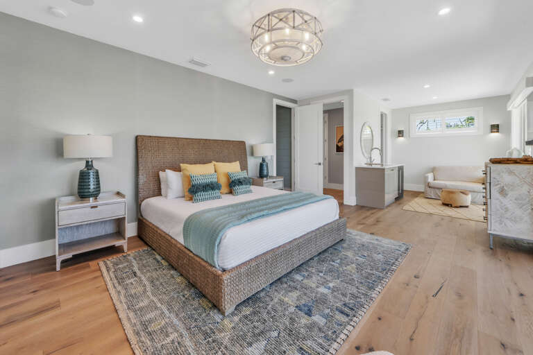 Primary Bedroom - King