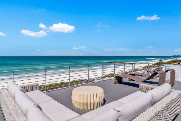 Rooftop Chill Lounge