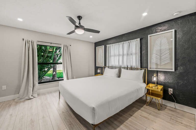 Second Bedroom - King