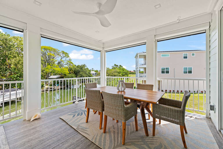 Outdoor Dining Area