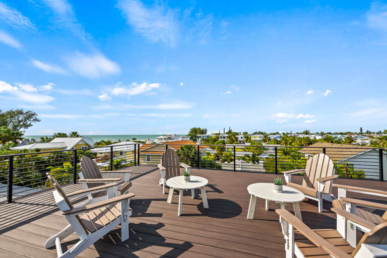 Rooftop Deck