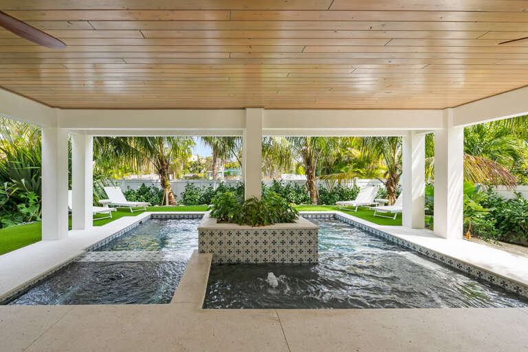 Private Pool and Spa