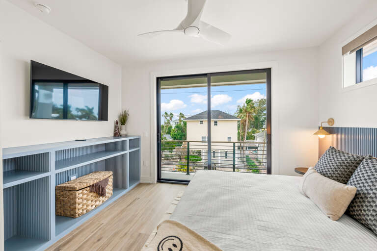 Fifth Bedroom - King