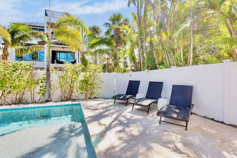 Poolside Loungers