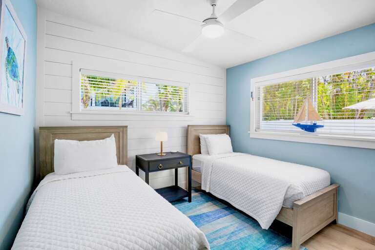 Third Bedroom - Two Twins