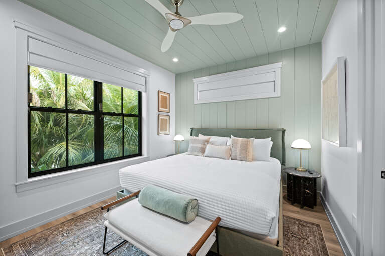 Second Bedroom, King