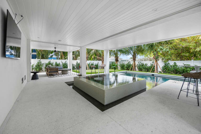 Private Pool and Spa