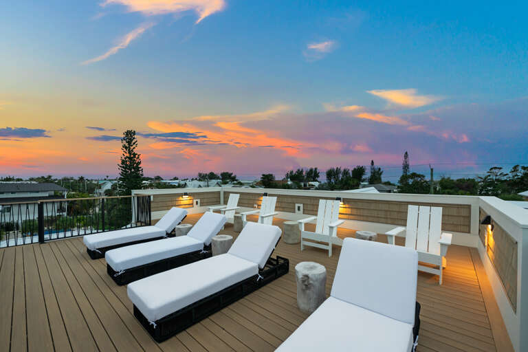 Rooftop Deck