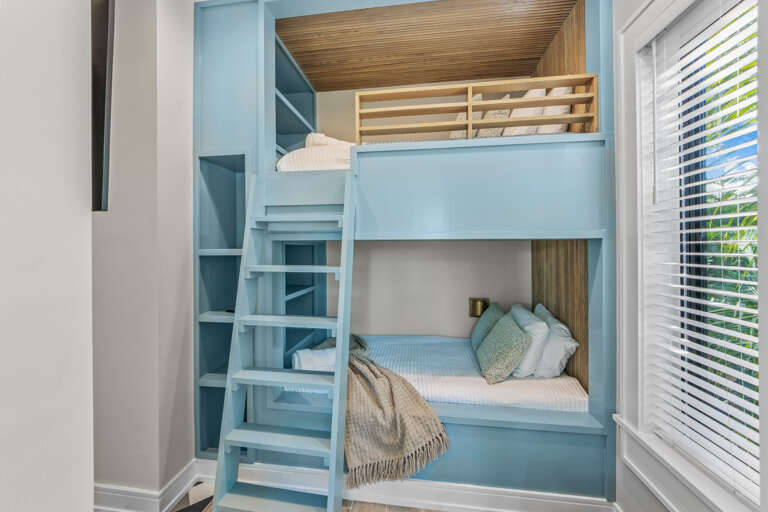 Seventh Bedroom - Full/Full Bunk