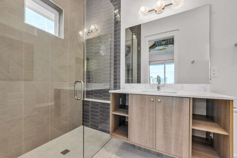 Second Bathroom - Ensuite