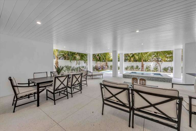Outdoor Seating and Dining Areas