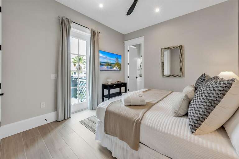 Fifth Bedroom - King