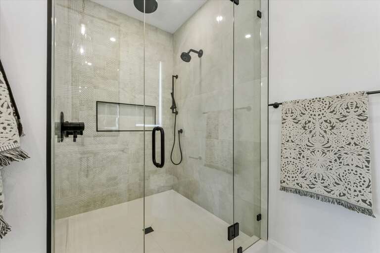 Second Bedroom - Ensuite Bathroom