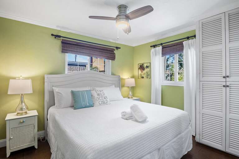 Second Bedroom, King