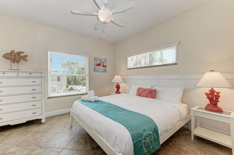 Bedroom Space - Anna Maria Island Locals