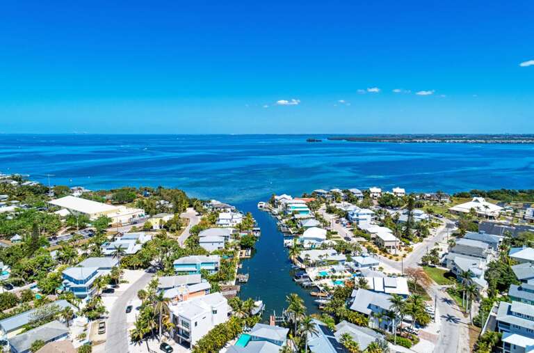 High view of the location - Anna Maria Island Locals
