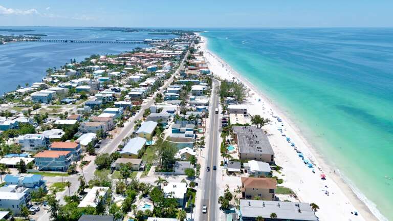 Just minutes to the beach