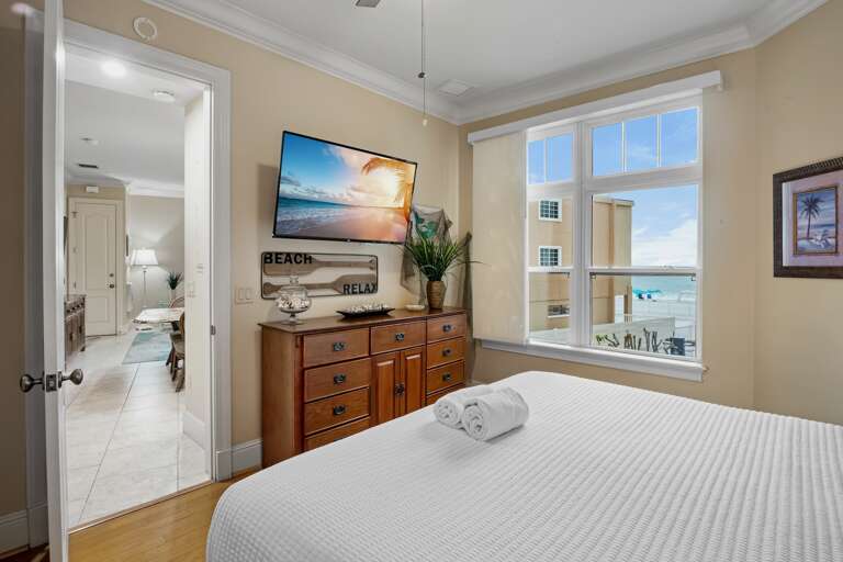 Primary Bedroom, King