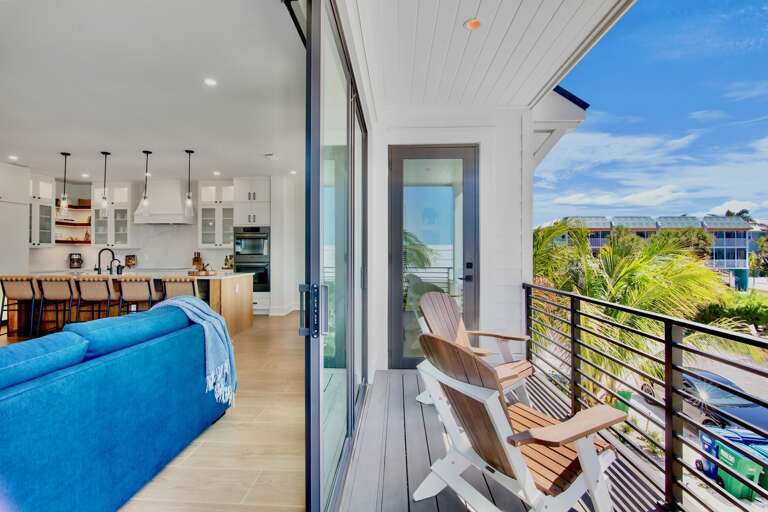 Main Floor Balcony