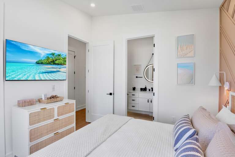 Fourth Bedroom, King