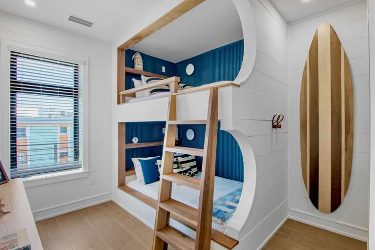 Seventh Bedroom, Full/Full Bunk