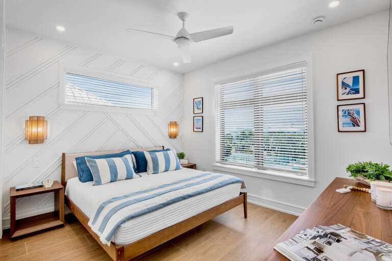 Sixth Bedroom, King