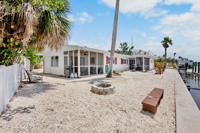 Backyard, Bayfront
