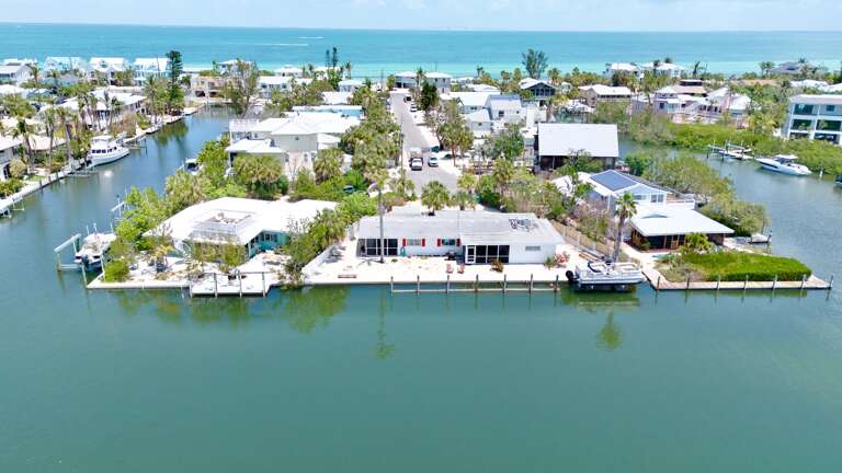 Aerial view of Bayfront House