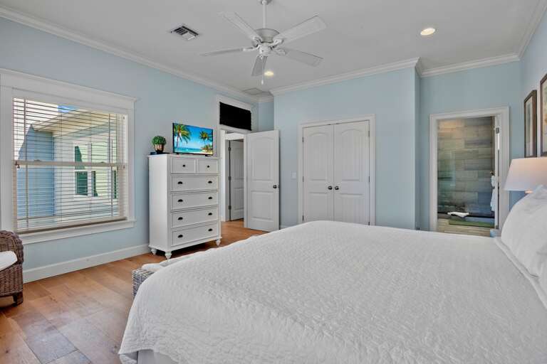 Primary Bedroom, King
