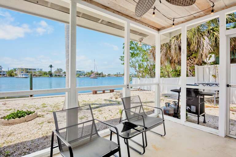 Lanai B