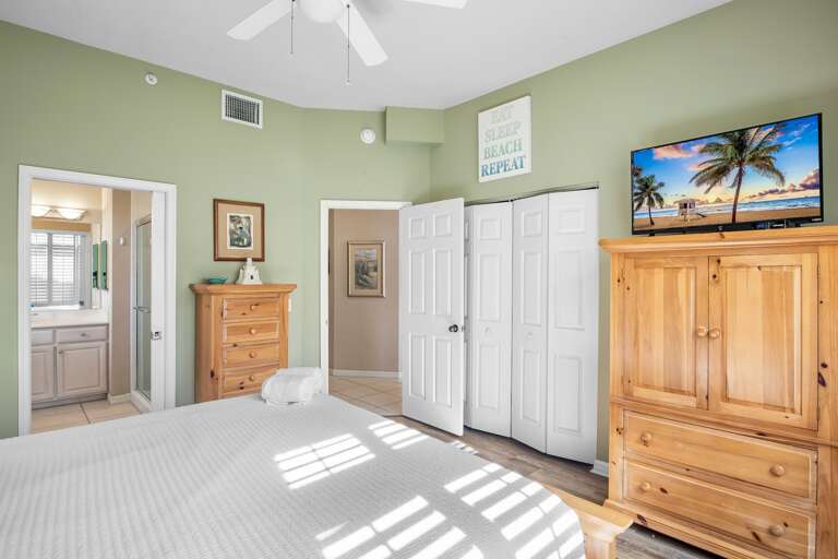 Primary Bedroom, King