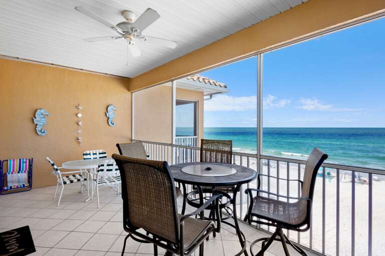 Balcony, Cocktail Table