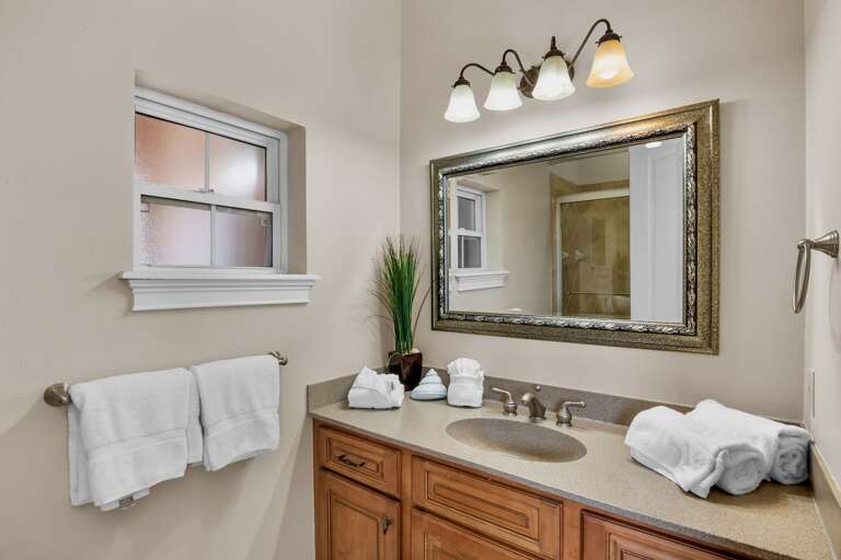 Second Bathroom, Ensuite