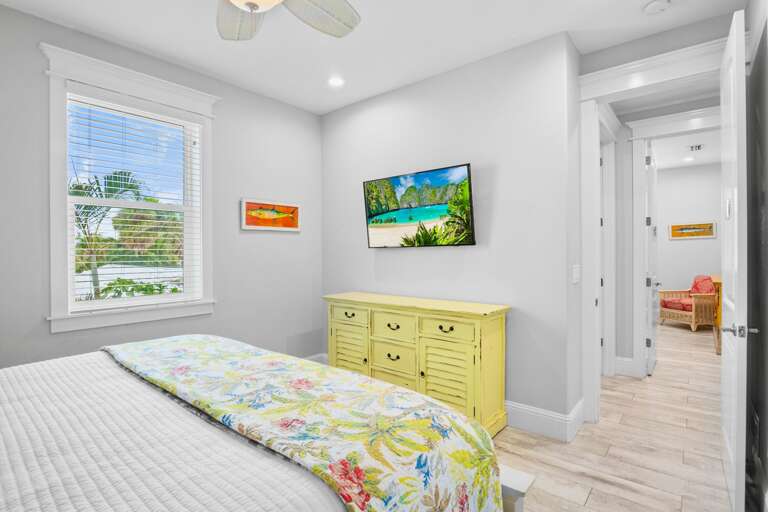 Coastal Haven - Third Bedroom King Suite