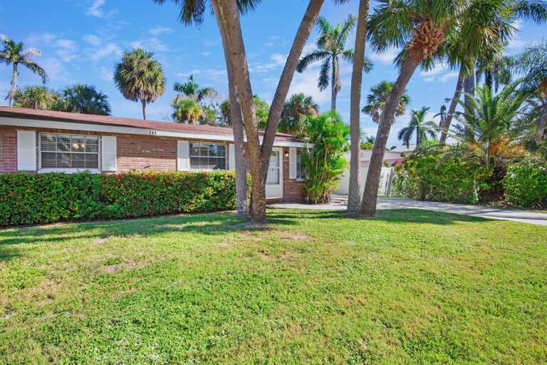 Gulf Haven East by AMI Locals