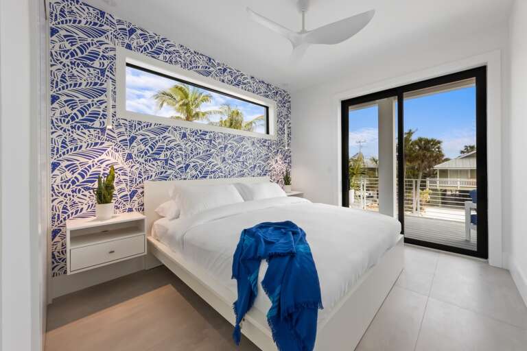 Second Bedroom, King