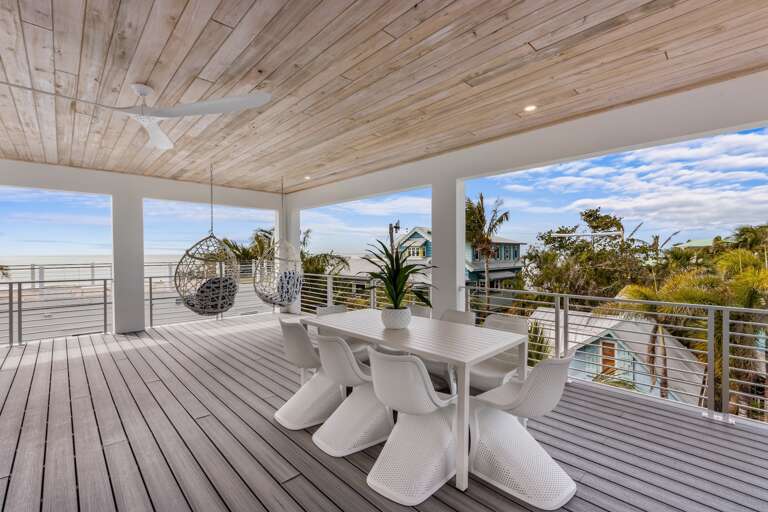Balcony, Dining Area
