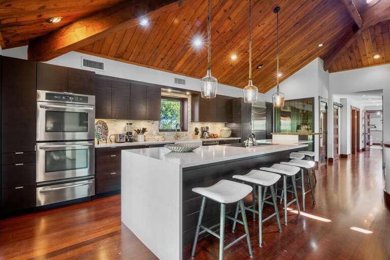 Kitchen Island Seating
