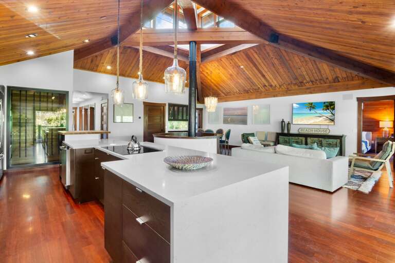 Modern Coastal Kitchen