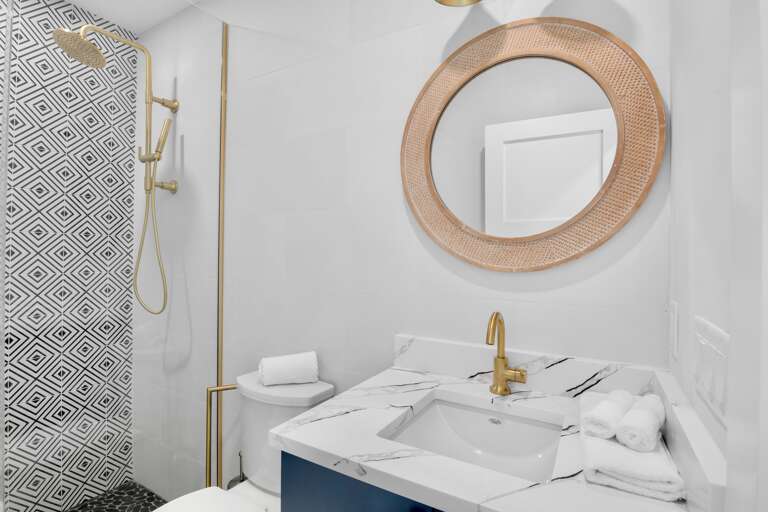 Fourth Ensuite Bathroom