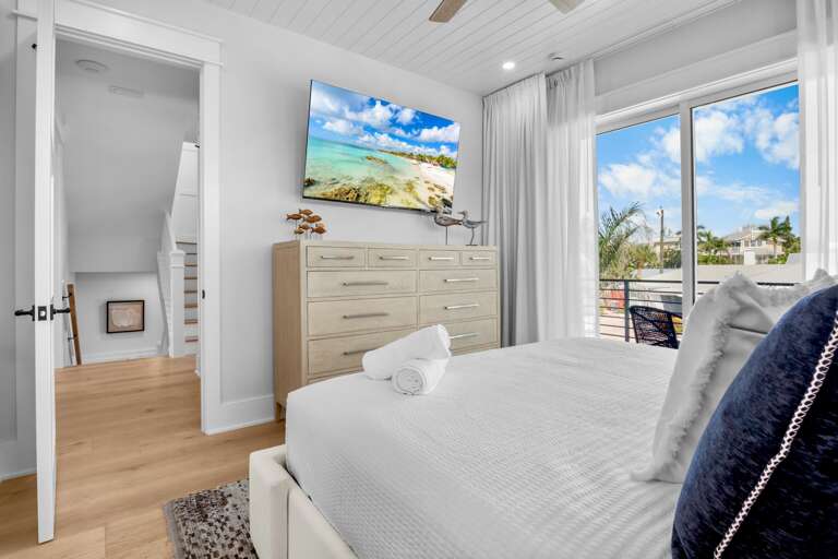 Primary Bedroom, King bed
